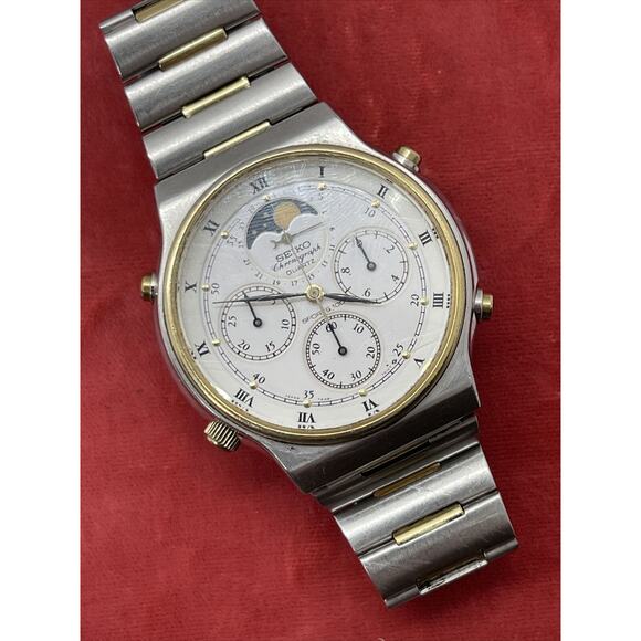 Vintage Seiko Sports 100 Moon Phase Chronograph Two Tone Quartz Watch 7a48 7009 - Picture 9 of 10